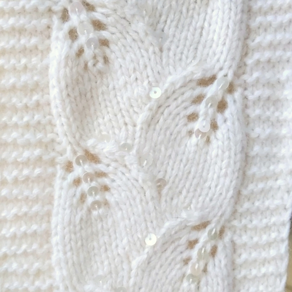 NWT. Express Woman's Wool/Angora/Cashmere crochet scarf w/sparkling decoration.